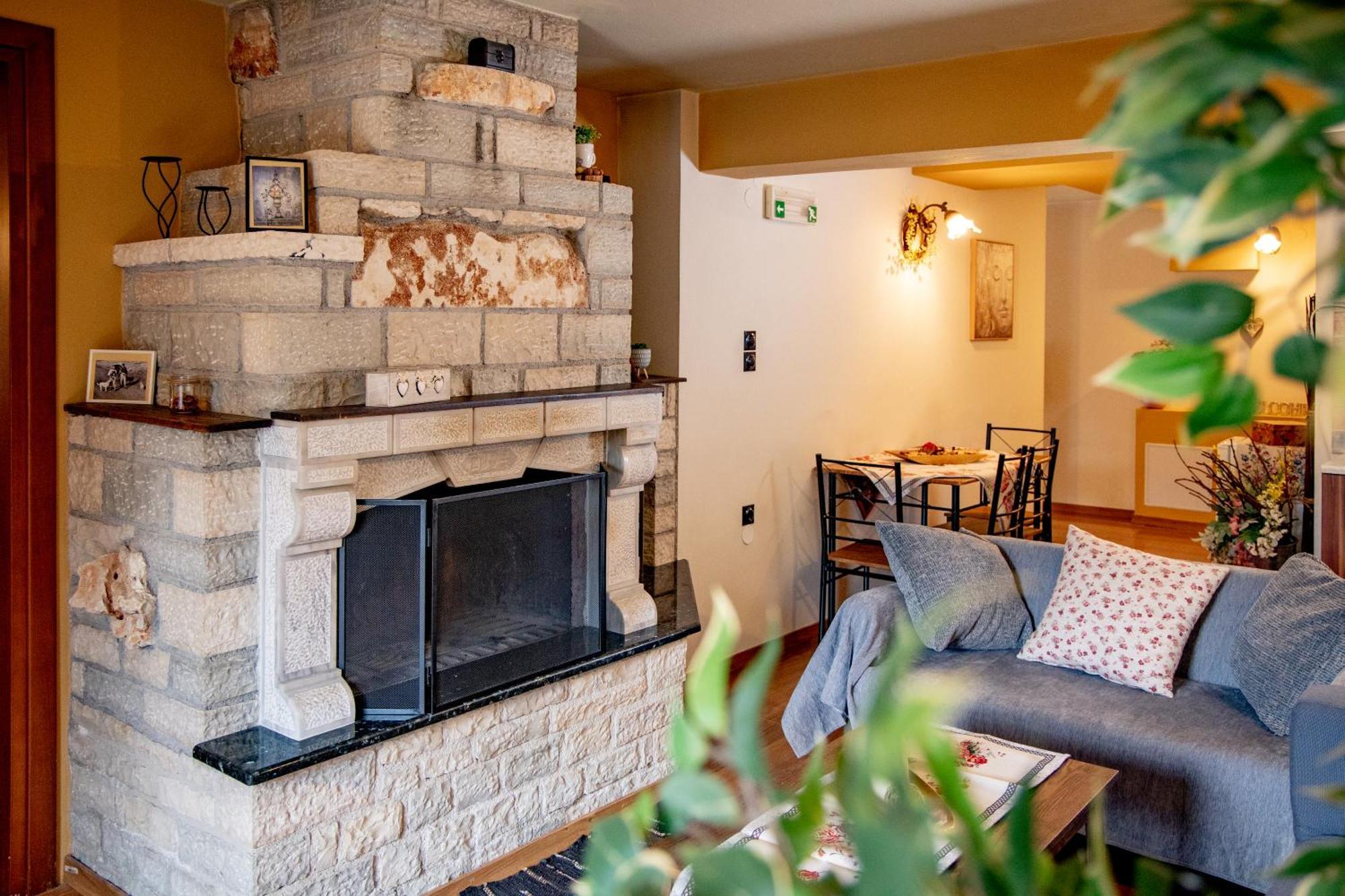 Arktouros Hotel Monodendri Luaran gambar